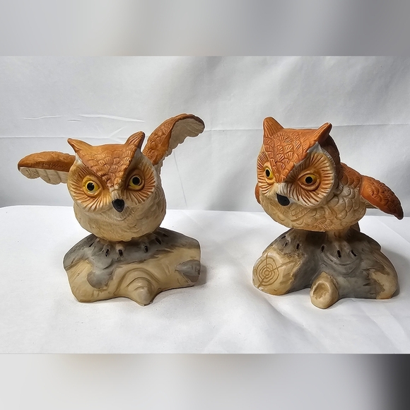 Vintage Set Of Owls On Log Ceramic Figurines - Picture 1 of 13